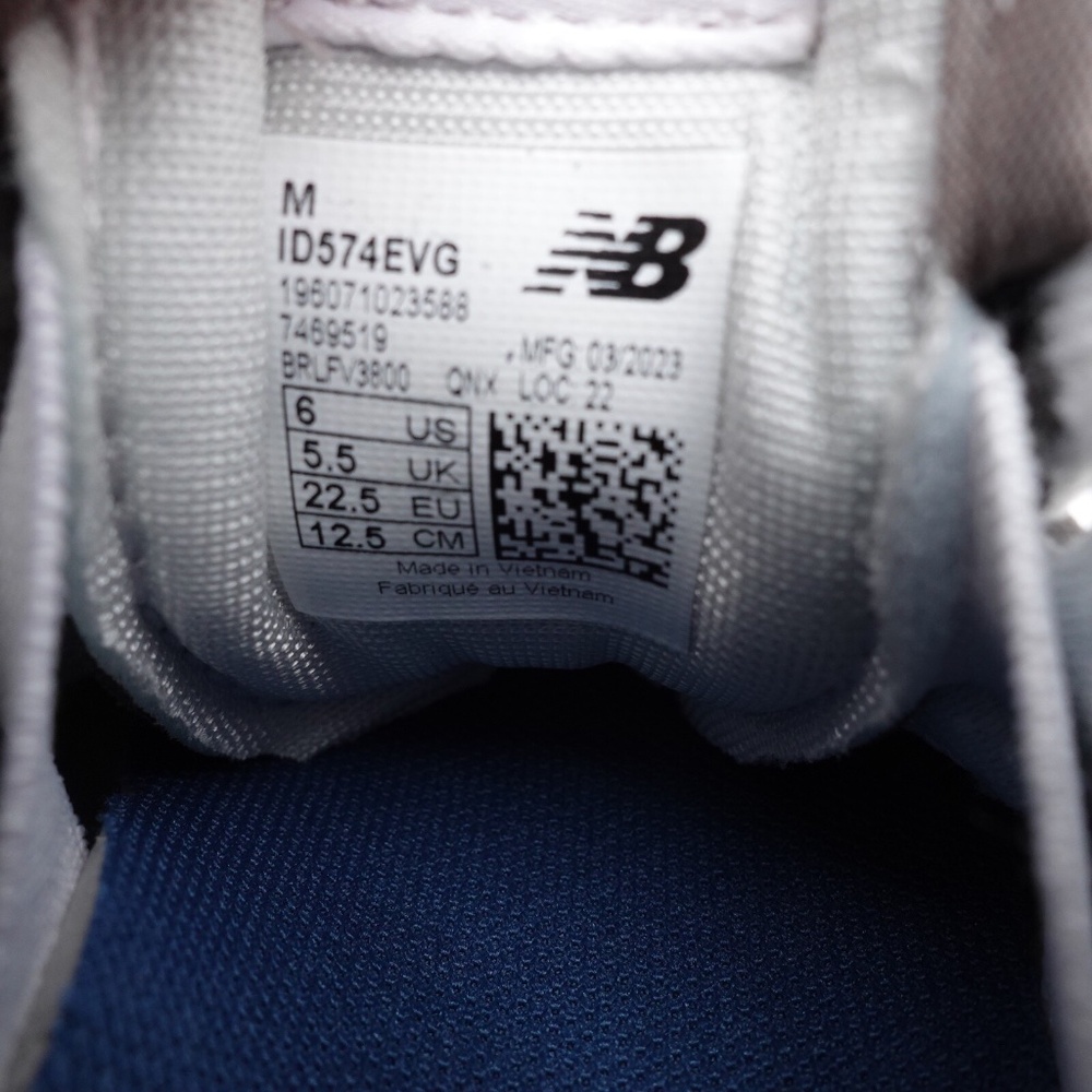 NEW New Balance 574 Stretch Lace Sneakers ID574EVG Gray/White - Picture 8 of 15